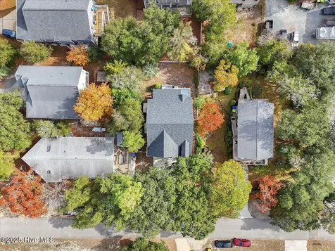 102 SW 11th Street Oak Island NC 28465