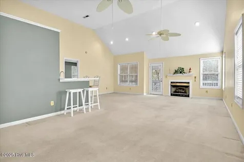 102 SW 11th Street Oak Island NC 28465