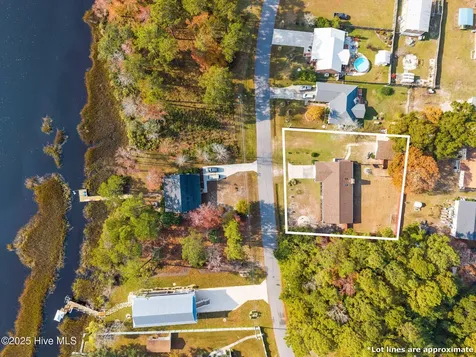 1126 River Drive Calabash NC 28467