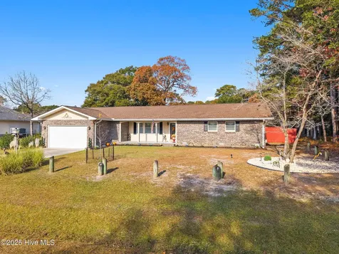 1126 River Drive Calabash NC 28467