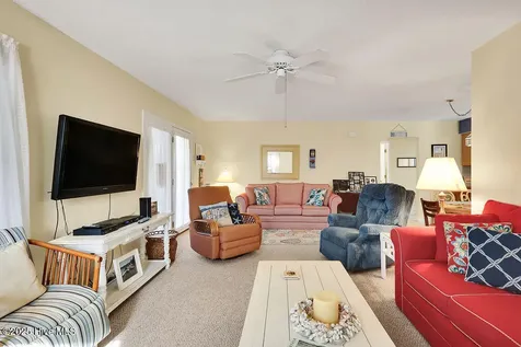302 SE 79th Street Oak Island NC 28465