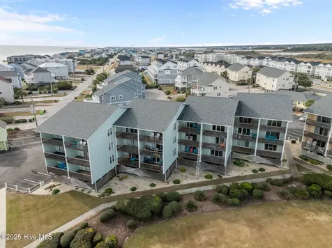 918 N New River Drive Surf City NC 28445