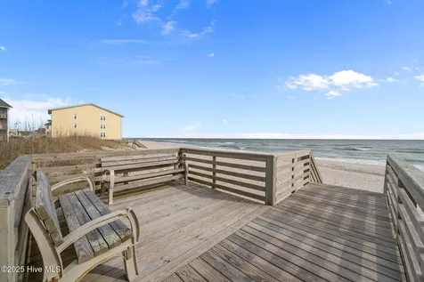 918 N New River Drive Surf City NC 28445