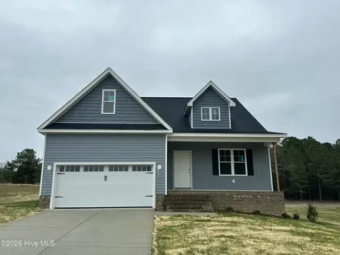 159 Spring Meadows Drive Aberdeen NC 28315