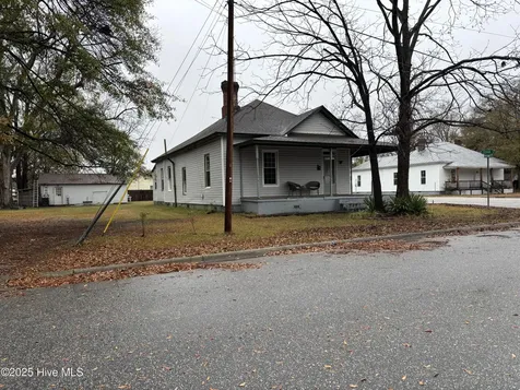 600 Chestnut Street Tarboro NC 27886