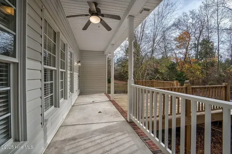 304 Woodfield Drive Nashville NC 27856
