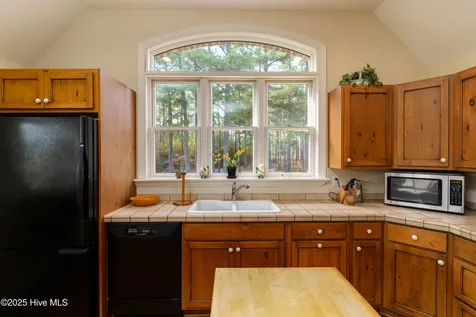 300 Good Barn Road Vass NC 28394