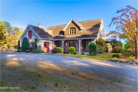 300 Good Barn Road Vass NC 28394