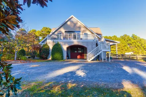 300 Good Barn Road Vass NC 28394