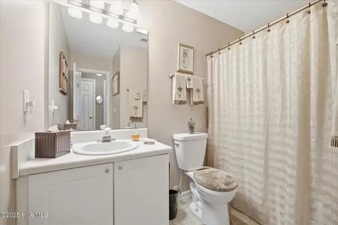 605 Tisbury Lane Wilmington NC 28412