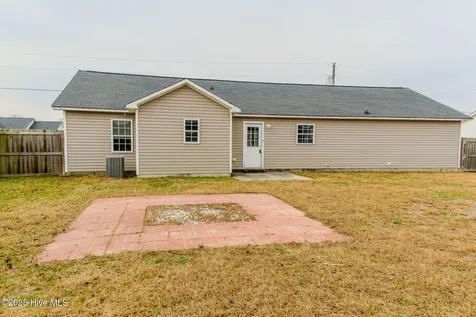 217 Wingspread Lane Beulaville NC 28518
