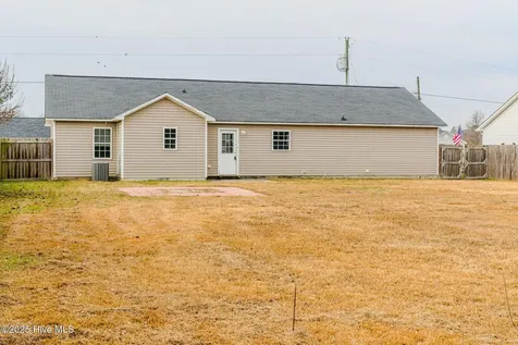 217 Wingspread Lane Beulaville NC 28518