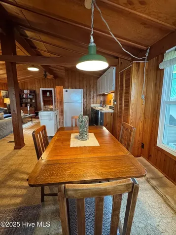 2810 Canal Cove Road Lake Waccamaw NC 28450