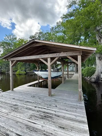 2810 Canal Cove Road Lake Waccamaw NC 28450