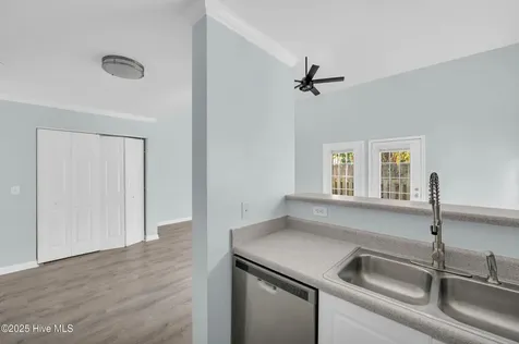 4608 Crawdad Court Wilmington NC 28405