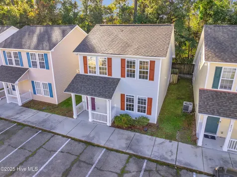 4608 Crawdad Court Wilmington NC 28405