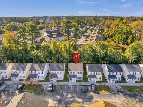 4608 Crawdad Court Wilmington NC 28405