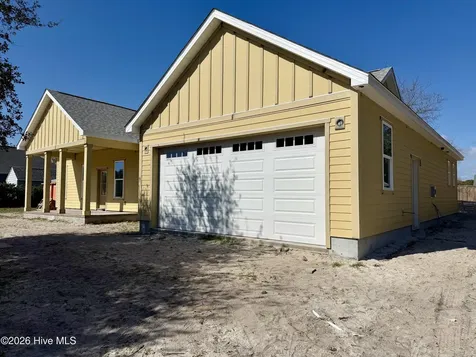 6098 Turtlewood Drive Southport NC 28461