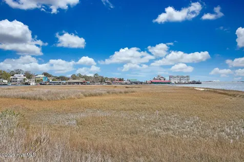 6098 Turtlewood Drive Southport NC 28461