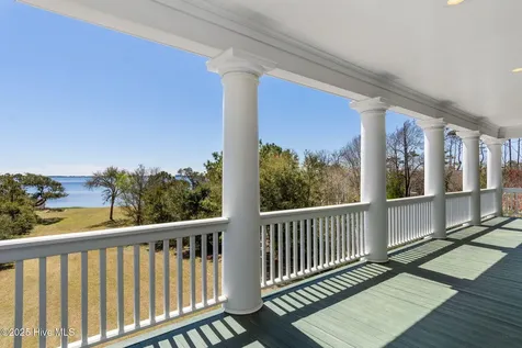 118 Buena Vista Drive Newport NC 28570