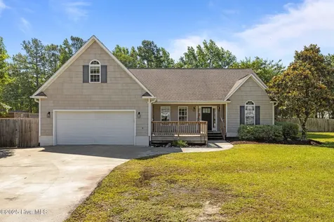 1199 Nine Foot Road Newport NC 28570