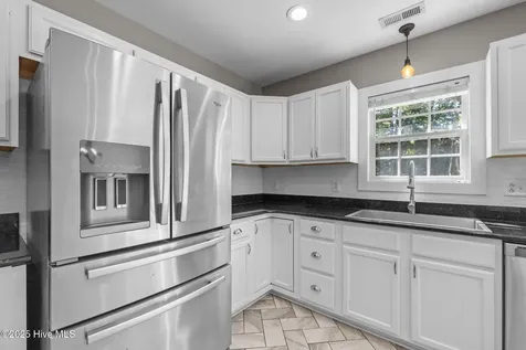 1199 Nine Foot Road Newport NC 28570