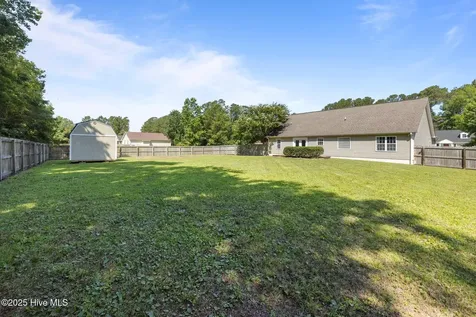 1199 Nine Foot Road Newport NC 28570