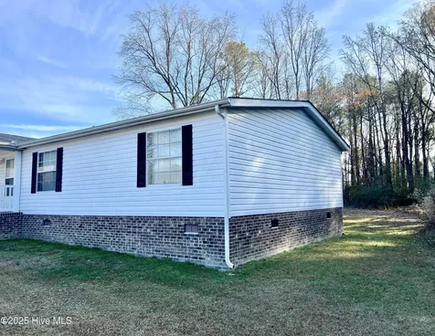 667 Fountain School Road Battleboro NC 27809