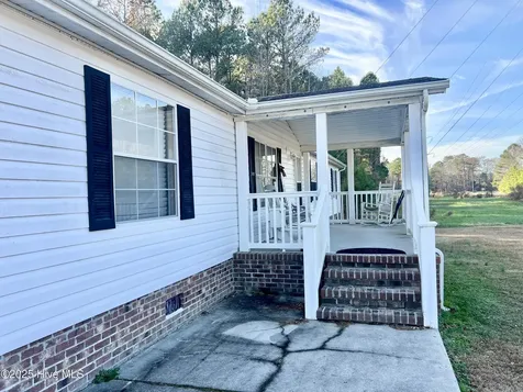 667 Fountain School Road Battleboro NC 27809