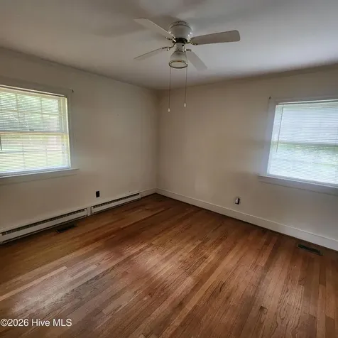 727 Fairlane Drive Grifton NC 28530