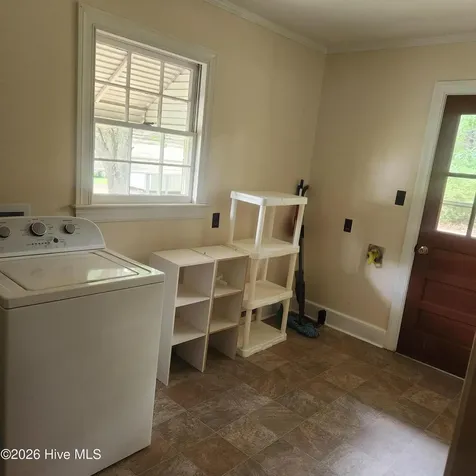 727 Fairlane Drive Grifton NC 28530