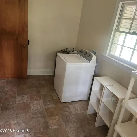 727 Fairlane Drive Grifton NC 28530