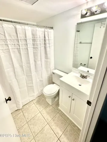 4451 Holly Tree Road Wilmington NC 28412