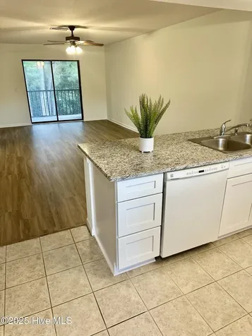 4451 Holly Tree Road Wilmington NC 28412