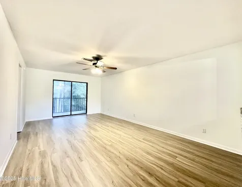 4451 Holly Tree Road Wilmington NC 28412