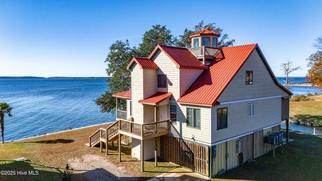 76 Beach Drive Minnesott Beach NC 28510