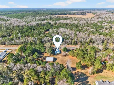 1986 Big Neck Road NW Ash NC 28420
