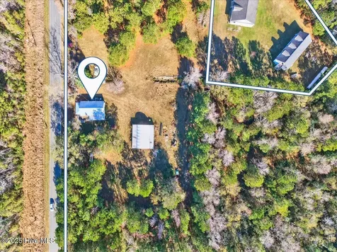 1986 Big Neck Road NW Ash NC 28420