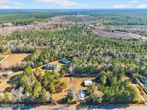 1986 Big Neck Road NW Ash NC 28420