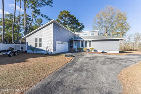 107 Knotline Road New Bern NC 28562