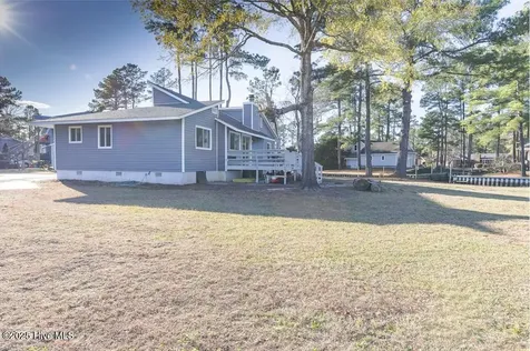 107 Knotline Road New Bern NC 28562