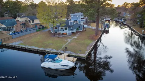 107 Knotline Road New Bern NC 28562