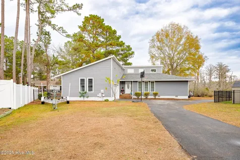 107 Knotline Road New Bern NC 28562