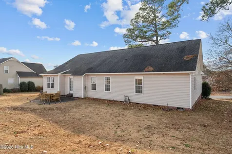 101 Pine Brae Lane Aberdeen NC 28315