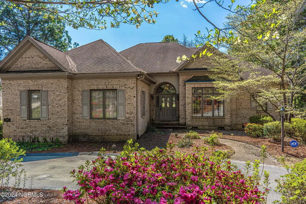 215 Plantation Drive Southern Pines NC 28387