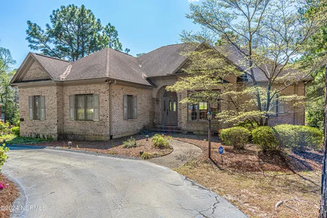 215 Plantation Drive Southern Pines NC 28387