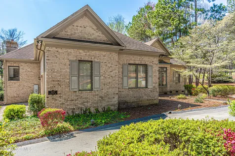215 Plantation Drive Southern Pines NC 28387