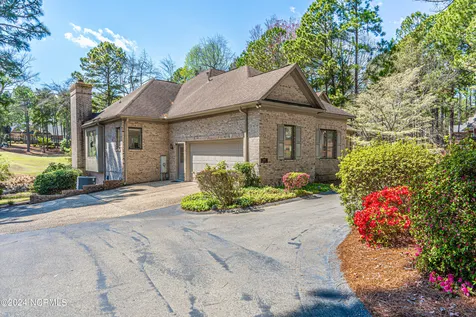 215 Plantation Drive Southern Pines NC 28387