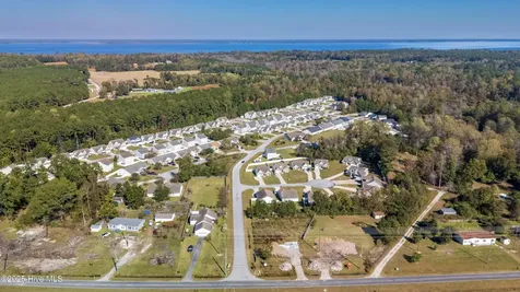433 Peregrine Ridge Drive New Bern NC 28560