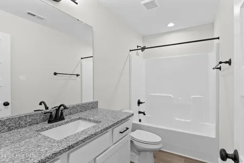 318 Hawks Bluff Drive New Bern NC 28560